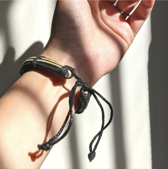 #2 Bracelet Lettered "Love" - Picture 4 of 5